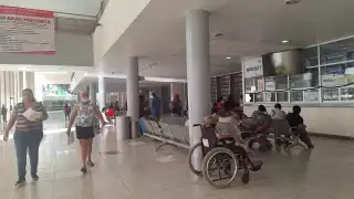 La protesta en el Hospital de Alta Especialidad en Mérida es indefinida