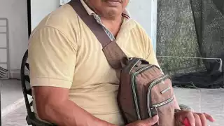 Llega a Escárcega buscando a sus familiares, pero no recuerda dónde viven