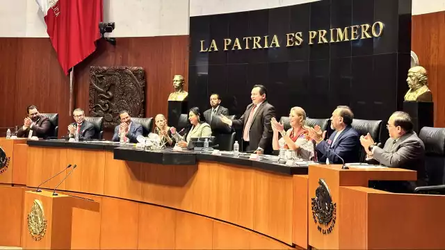 En el marco del evento, Joaquín Díaz Mena se comprometió a trabajar incansablemente en mejorar las condiciones de vida de todos los yucatecos