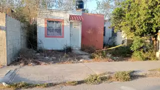 Los agentes encontraron el cuerpo suspendido con una soga, en la colonia Santa Cruz Palomeque