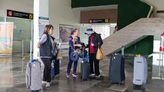 La salida de Mexicana de Aviación preocupa a los empresarios que recibían a clientes y proveedores