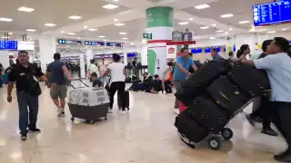 Disminuye el número de vuelos en el aeropuerto de Cancún este martes