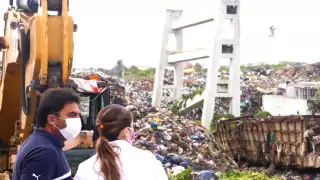 Las autoridades recriminaron que la administración pasada dejó al destino con calles sucias y la estación de transferencia saturada, con 30 mil toneladas de residuos.