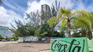 Malecón Tajamar de Cancún en deprimente estado