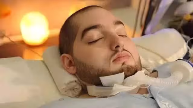 Al-Waleed bin Khaled bin Talal, conocido como el “Príncipe durmiente”.