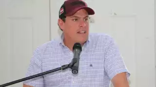 Seis excomisarios municipales señalan a Adrián Quiroz por presunto incumplimiento de pagos salariales