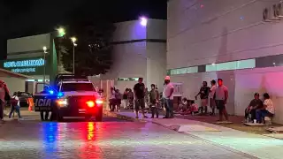Sicarios balean en el rostro a un joven en Cancún