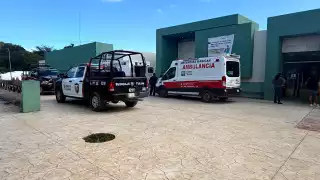 Dos de los afectados fueron identificadas con las iniciales D.J.P.N. y J.E.M.N., quienes tuvieron que ser trasladadas de urgencia a un hospital de Playa del Carmen. (