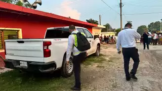 Pobladores de la zona maya de Quintana Roo liberan vehículo de la CFE retenido  hace  cinco días