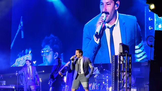 Mau y Ricky inauguraron su gira en México con un concierto multitudinario en Ciudad del Carmen