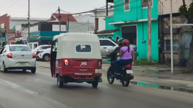 Los "pochimóviles" son mototaxis populares en Campeche, especialmente en áreas urbanas y suburbanas