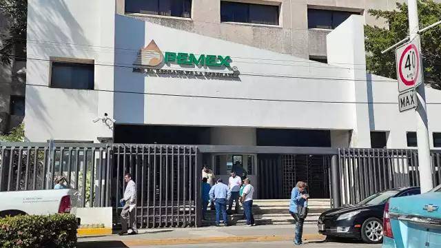 Empresarios de Ciudad del Carmen enfrentan incertidumbre ante los retrasos en los pagos de PEMEX