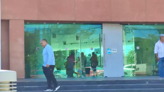 Jubilados de la UNACAR recibieron el pago de la quincena de febrero tras retraso