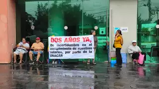 UNACAR no pagó las dos quincenas prometidas a jubilados sindicalizados, generando malestar