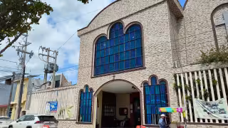 El templo de la Divina Providencia abrió las mesas de ayuda a las nueve de la mañana.