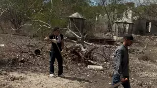 Un grupo armado de unos 30 hombres irrumpió en Noc Ac con machetes