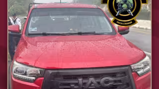 Recuperan camioneta robada tras operativo en la carretera Campeche-Mérida