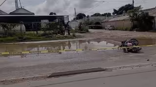 Camión de carga habría arrollado a motociclista en la carretera Mérida-Umán