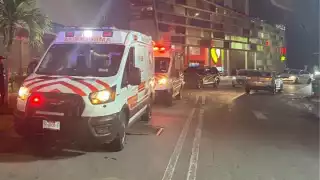 El lamentable hecho fue en el estacionamiento de una plaza comercial.