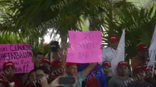 Ciudadanos mostraron su apoyo por medio de carteles dirigidos a la presidenta