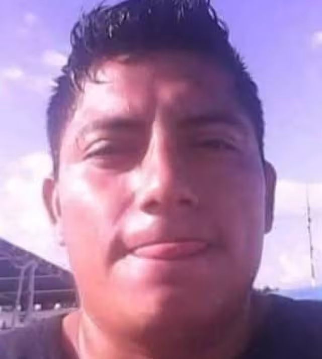 Mayra Cruz Pimentel está buscando a su hermano Abdiel Cruz Pimentel, quien desapareció el 6 de junio de 2024 en Tuxtla Gutiérrez, Chiapas