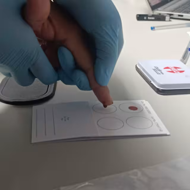 Muestras de genética en Quintana Roo por petición de colectivos de búsqueda