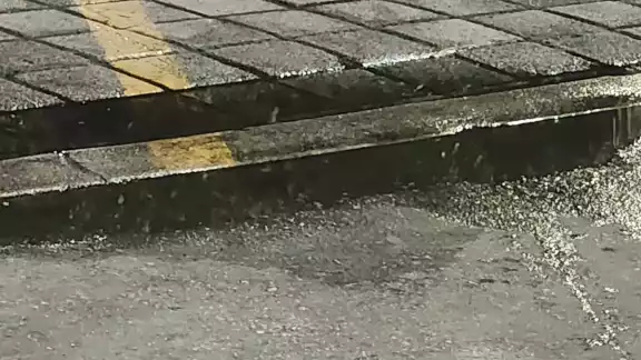 Compradores de la tienda aseguran que el problema lleva sucediendo desde tiempo atrás