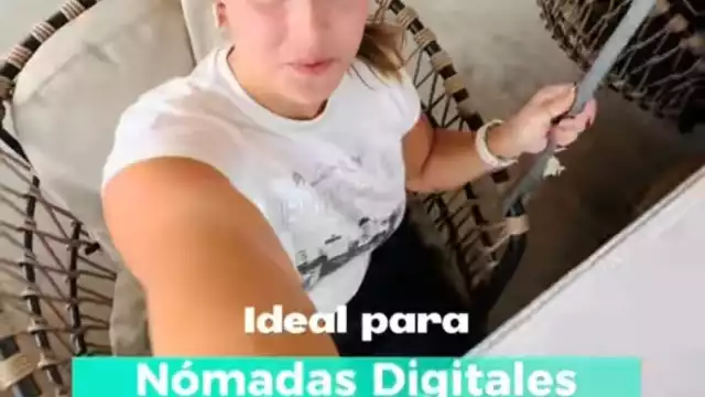 El Starbucks es conocido por su sucursal amplia y su diseño interior único