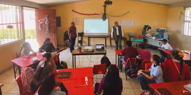 Personal de PROFEPA impartió una plática sobre Vida Silvestre a estudiantes de la Escuela Primaria Escuela Primaria Emiliano Zapata.