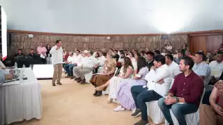 Joaquín Díaz Mena llama a candidatos electos de Yucatán  a mantenerse “cerca del pueblo”