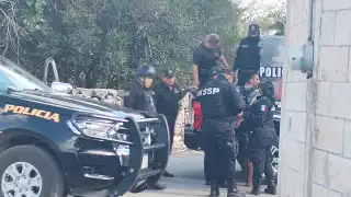 Hombre armado con un machete aterroriza a vecinos de Buctzotz
