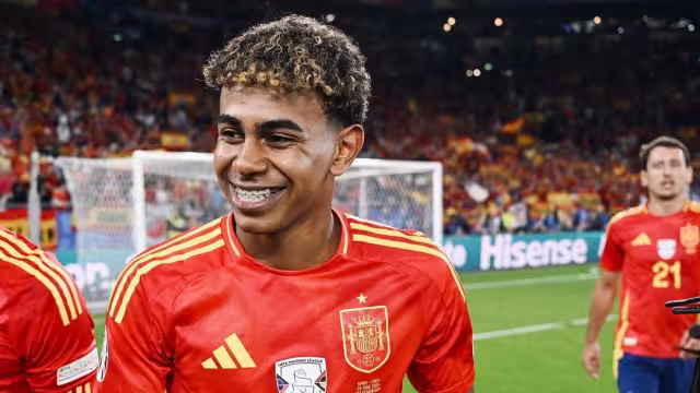 Lamine Yamal se estrenó con récord en la Eurocopa