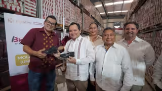 Con inversión de casi 184 mdp, Renacimiento Maya respalda el regreso a clases de las familias yucatecas