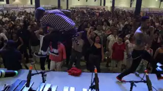 Con su cumbia fusión Son Rompe Pera transformó Original Yucatán en una magna fiesta cultural