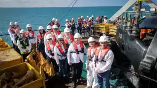 Gobernador Joaquín Díaz Mena e integrantes del CCE Yucatán supervisan avances del dragado del Puerto de Progreso