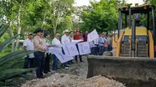 Unidades productivas de Sudzal tendrán garantizada agua para riego y mejores caminos