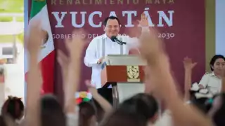 Gobernador Joaquín Díaz Mena cumple compromiso en primaria de Mérida