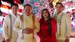 El gobernador Díaz Mena, junto a su familia, desean feliz Navidad a los habitantes de Yucatán.