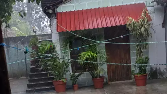 Inicia primer aguacero en José María Morelos por la Tormenta Tropical "Helene" Inicia primer aguacero en José María Morelos por la Tormenta Tropical "Helene"