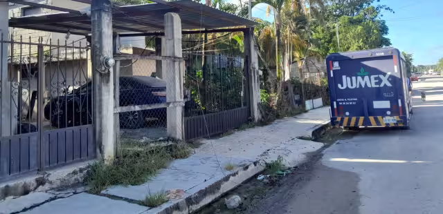 Varias familias de la colonia Emiliano Zapata quedaron sin energía esta mañana