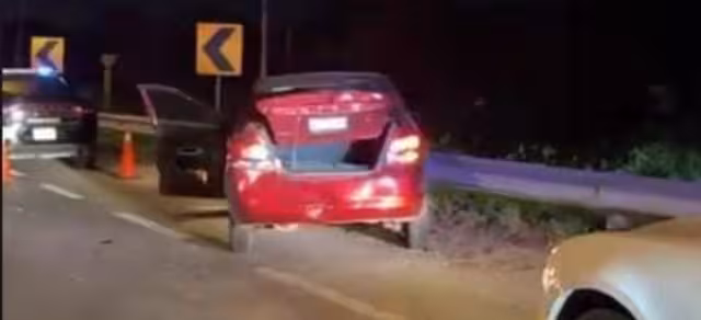 El conductor generó una persecución cuando intentaba escapar