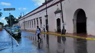 Protección Civil monitorea el ciclón tropical Nueve en Quintana Roo.