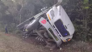 El accidente se registró en la carretera del Libramiento entre las carreteras de Mérida-Valladolid