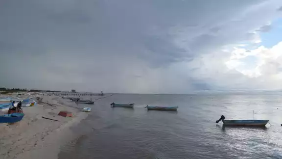 Se prevén lluvias fuertes previo al fin de semana en Yucatán Se prevén lluvias fuertes previo al fin de semana en Yucatán