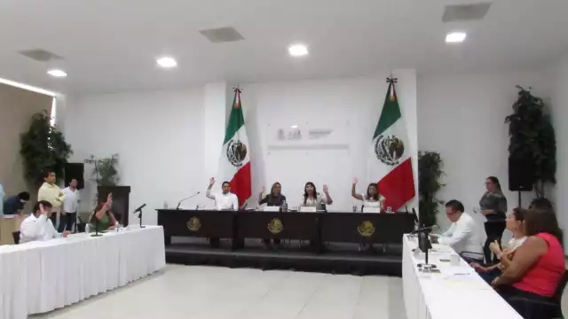 Palomea Congreso en comisiones el Consejo que gobernará Chichimilá en tanto se repite la elección