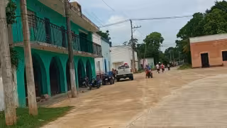 Habitantes reprochan constantes fallas de la CFE en Hopelchén