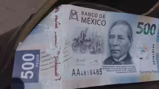 Estafan a vendedor de gasolina en Baca con billete falso de 500 pesos