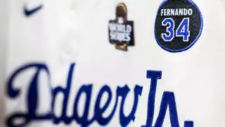 Los LA Dodgers honrarán a Fernando Valenzuela con parche especial durante la Serie Mundial.