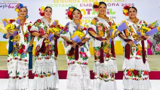 Las representantes de Buctzotz, Panabá, Cenotillo, Valladolid y Tizimín avanzan a final de certamen