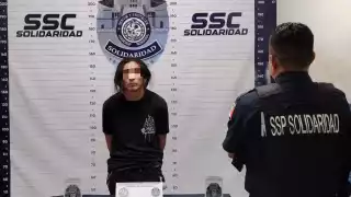 Detienen a un joven por cobrar derecho de piso en un negocio de Playa del Carmen